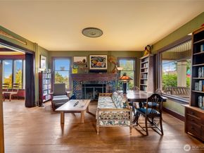1602 Rucker Ave, Everett WA 98201