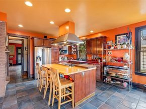 1602 Rucker Ave, Everett WA 98201
