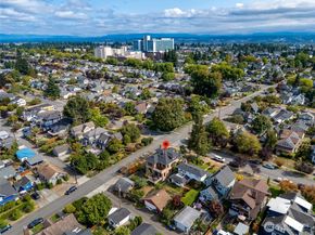 1602 Rucker Ave, Everett WA 98201