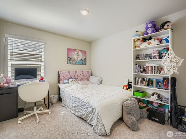 28240 33rd Place S 3, Auburn WA 98001