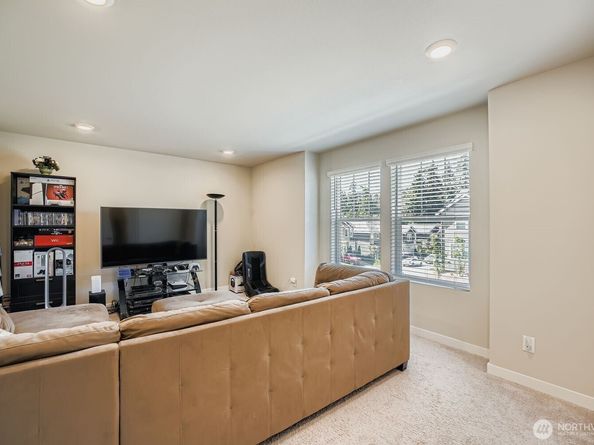 28240 33rd Place S 3, Auburn WA 98001