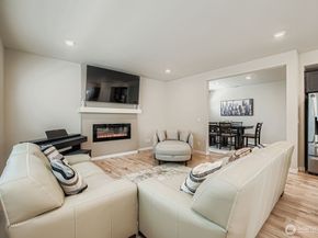 28240 33rd Place S 3, Auburn WA 98001