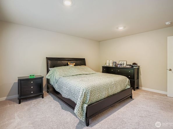 28240 33rd Place S 3, Auburn WA 98001
