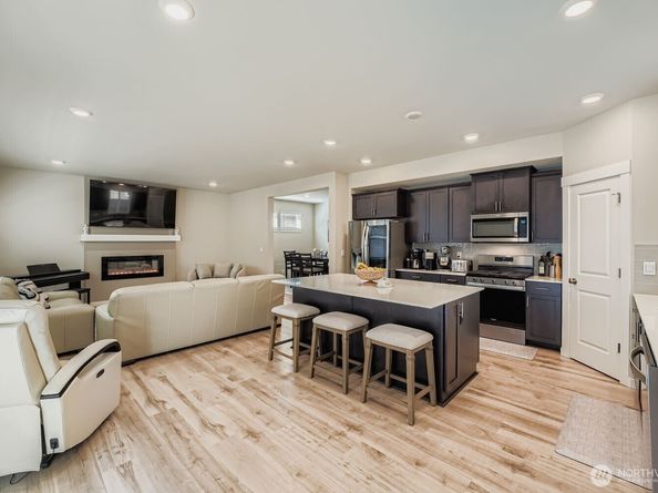 28240 33rd Place S 3, Auburn WA 98001