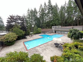 6051 137th Avenue NE 336, Redmond WA 98052