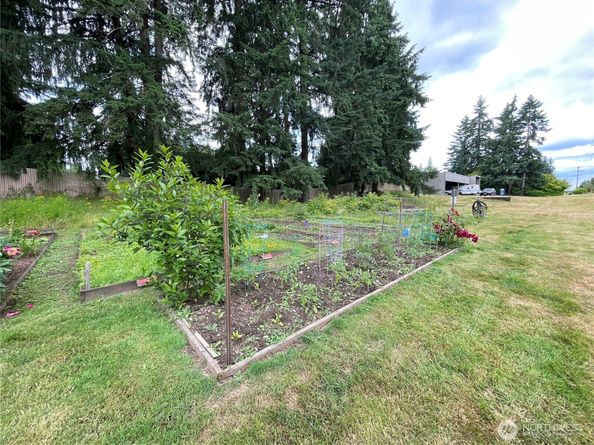 6051 137th Avenue NE 336, Redmond WA 98052