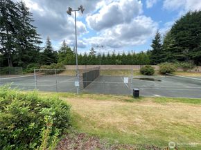 6051 137th Avenue NE 336, Redmond WA 98052