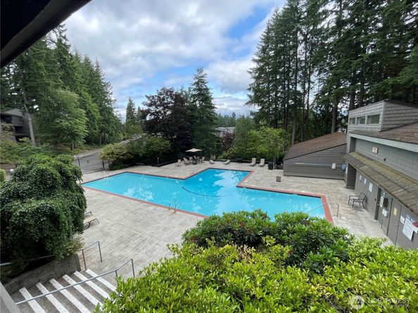 6051 137th Avenue NE 336, Redmond WA 98052
