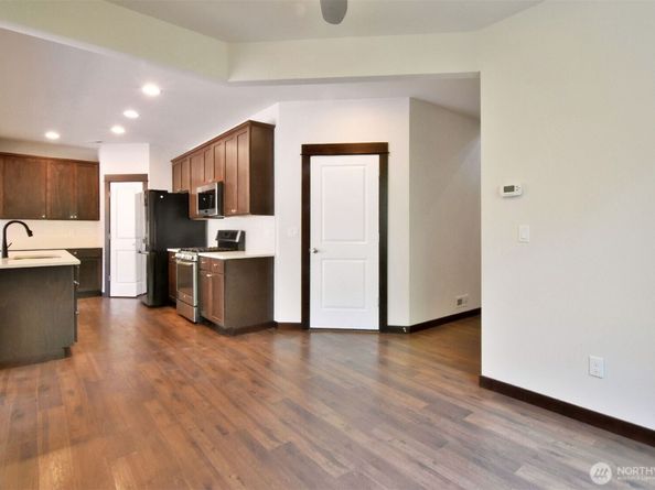 17723 3rd Avenue SE, Bothell WA 98012
