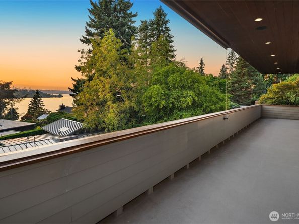 10314 SE 25th Street, Bellevue WA 98004