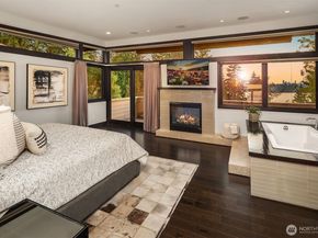 10314 SE 25th Street, Bellevue WA 98004