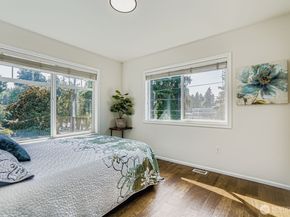 2312 108th Avenue SE, Bellevue WA 98004