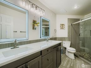 2312 108th Avenue SE, Bellevue WA 98004