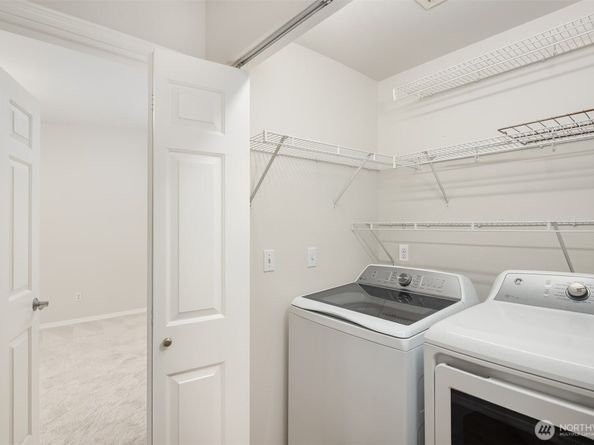 14335 Simonds Road NE A203, Kirkland WA 98034