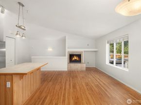 14335 Simonds Road NE A203, Kirkland WA 98034