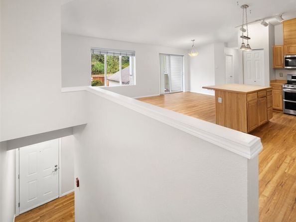 14335 Simonds Road NE A203, Kirkland WA 98034