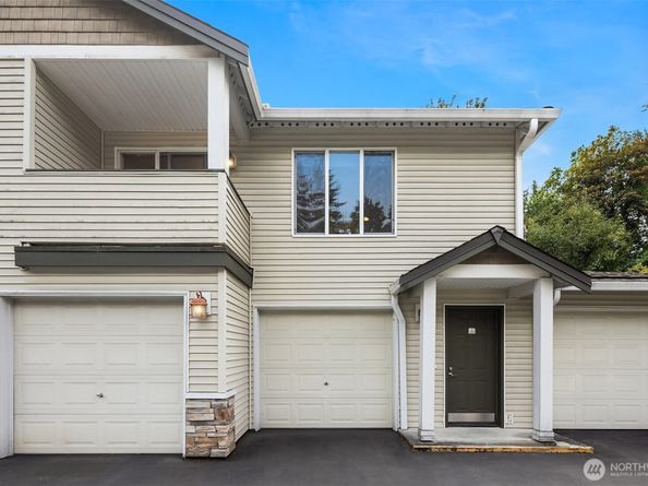 14335 Simonds Road NE A203, Kirkland WA 98034