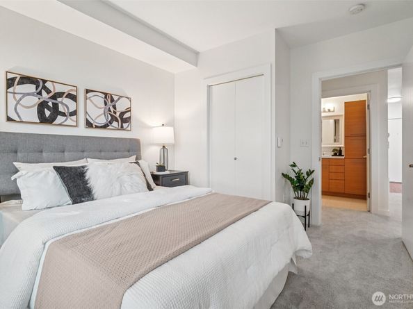1410 E Pine Street W405, Seattle WA 98122