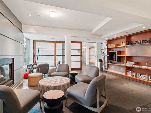 1410 E Pine Street W405, Seattle WA 98122