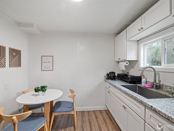 1103 N Wycoff Avenue A, Bremerton WA 98312
