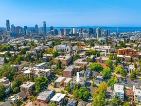 209 18th Avenue E B, Seattle WA 98112
