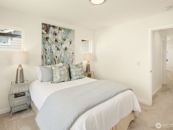 746 239th Lane SE, Sammamish WA 98074