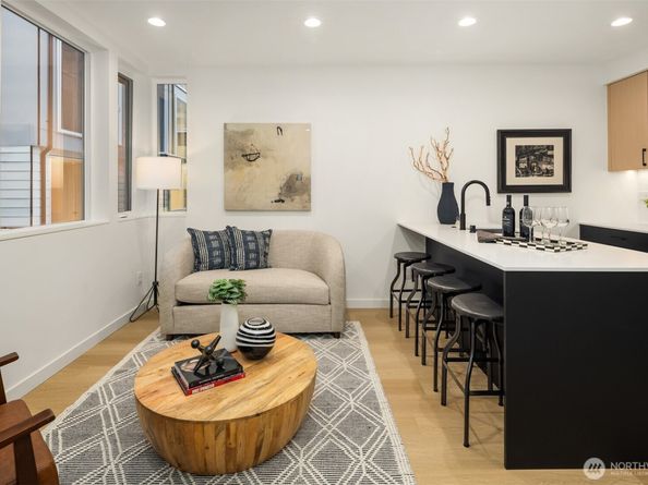 2341 16th Avenue S C, Seattle WA 98144