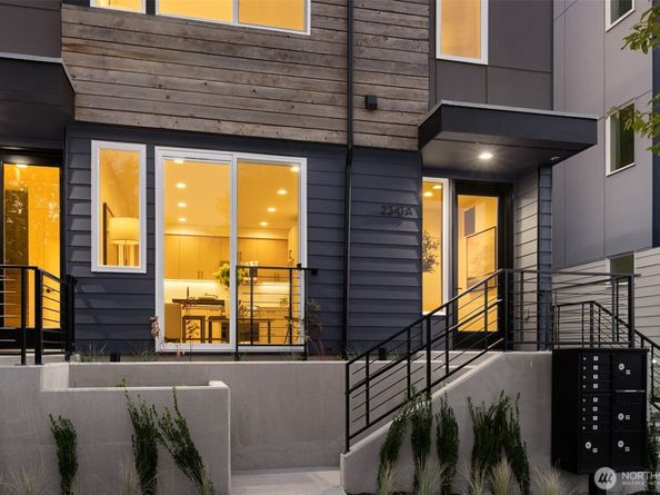 2341 16th Avenue S C, Seattle WA 98144