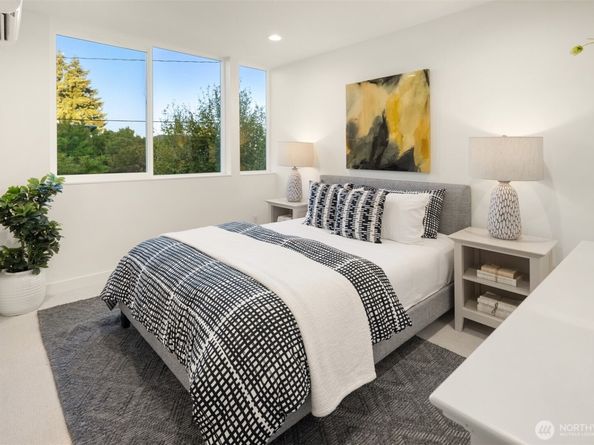 2341 16th Avenue S C, Seattle WA 98144