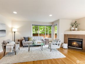 11209 Greenwood Avenue N A, Seattle WA 98133