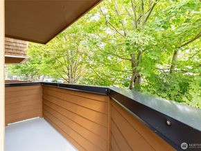 11209 Greenwood Avenue N A, Seattle WA 98133