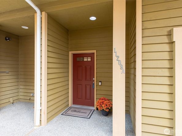 11209 Greenwood Avenue N A, Seattle WA 98133