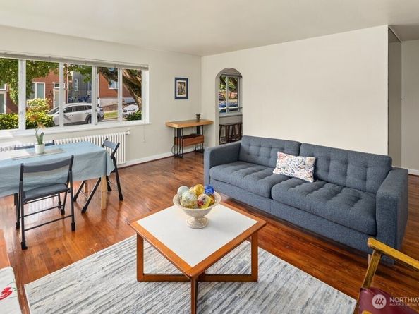 1800 Taylor Avenue N 206, Seattle WA 98109