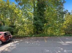 1800 Taylor Avenue N 206, Seattle WA 98109