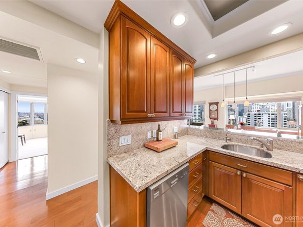 2821 2nd Avenue 1504, Seattle WA 98121