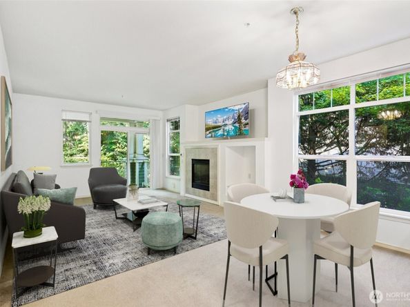 12712 Admiralty Way C206, Everett WA 98204