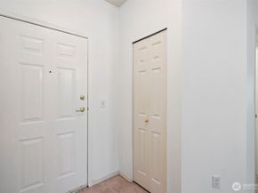 12712 Admiralty Way C206, Everett WA 98204