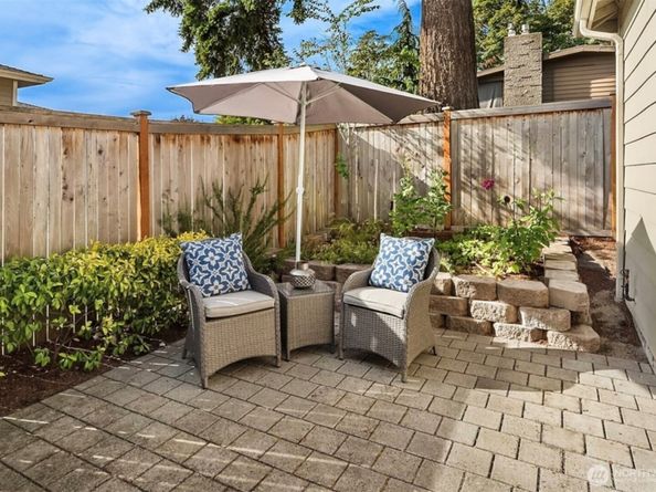 10905 102nd Avenue NE, Kirkland WA 98033