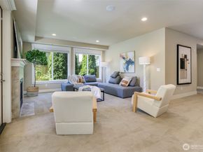 10905 102nd Avenue NE, Kirkland WA 98033