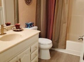 5184 Granada Place SE, Port Orchard WA 98367