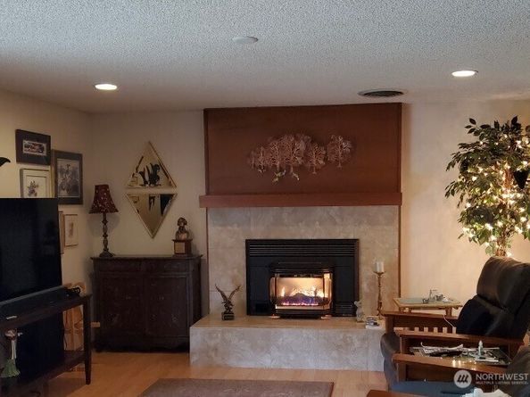 5184 Granada Place SE, Port Orchard WA 98367