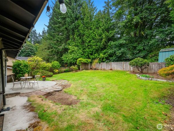 10518 231st Street SW, Edmonds WA 98020