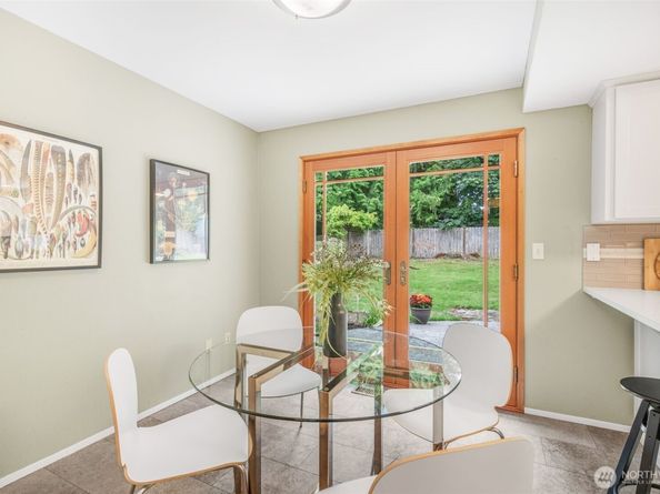 10518 231st Street SW, Edmonds WA 98020