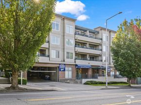 8750 Greenwood Avenue N S207, Seattle WA 98103