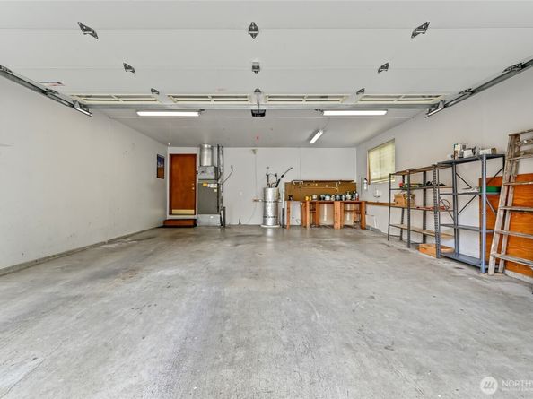 24225 15 Place SE, Bothell WA 98021