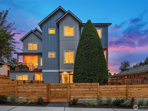 6720 Dibble Avenue NW, Seattle WA 98117