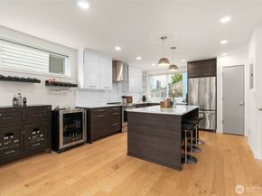 5915 Fauntleroy Way SW D, Seattle WA 98136