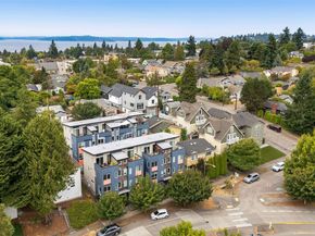 5915 Fauntleroy Way SW D, Seattle WA 98136