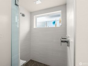 5915 Fauntleroy Way SW D, Seattle WA 98136