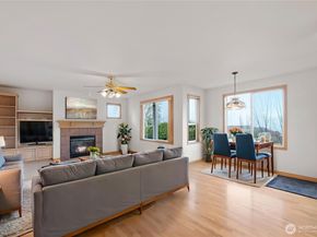 2326 S 280th Place, Federal Way WA 98003